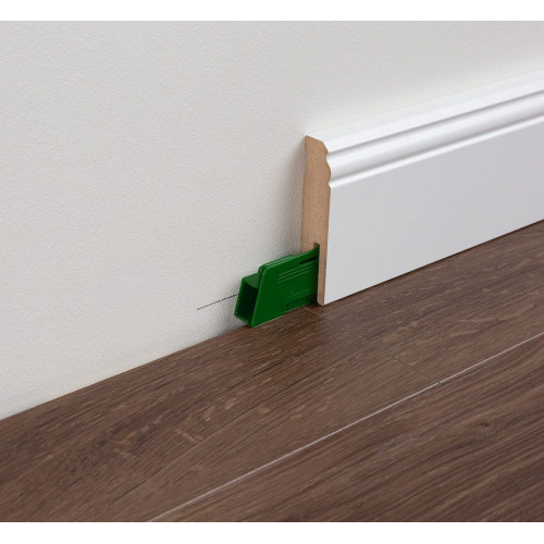 Clip pour plinthe Parador